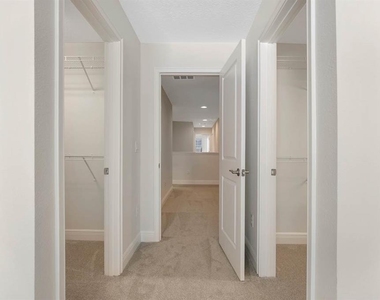 10232 Newel Valley Loop - Photo Thumbnail 16