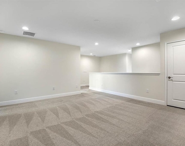 10232 Newel Valley Loop - Photo Thumbnail 13