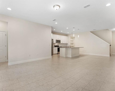 10232 Newel Valley Loop - Photo Thumbnail 21