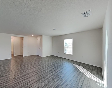 424 Ohio Lane - Photo Thumbnail 20