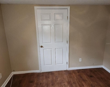 2135 8th Avenue N - Photo Thumbnail 9