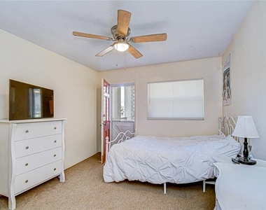5150 10th Avenue N - Photo Thumbnail 12