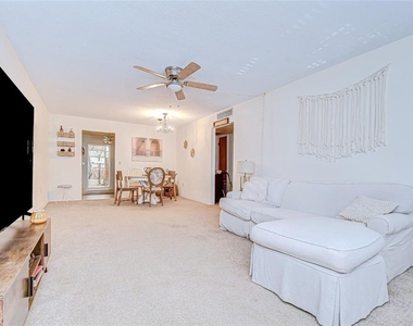 5150 10th Avenue N - Photo Thumbnail 5