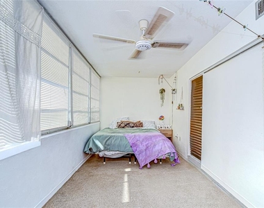 5150 10th Avenue N - Photo Thumbnail 14