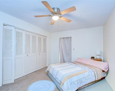 5150 10th Avenue N - Photo Thumbnail 11