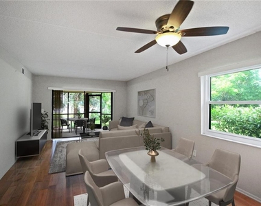 135 Woodlake Wynde - Photo Thumbnail 3