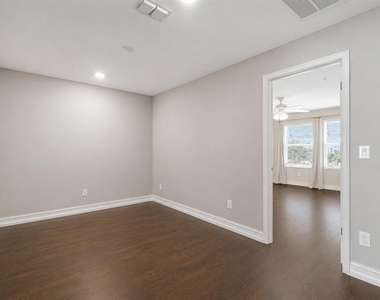 4941 W Price Avenue - Photo Thumbnail 19