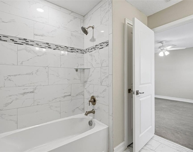 4941 W Price Avenue - Photo Thumbnail 23