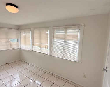 5013 20th Street N - Photo Thumbnail 11