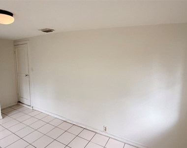 5013 20th Street N - Photo Thumbnail 12