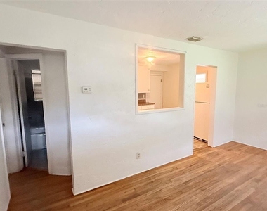 5013 20th Street N - Photo Thumbnail 4