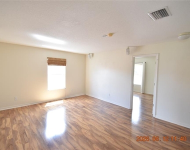 10924 Subtle Trail Drive - Photo Thumbnail 41