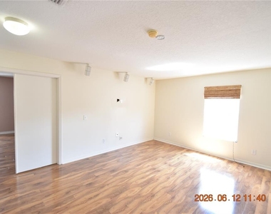 10924 Subtle Trail Drive - Photo Thumbnail 42