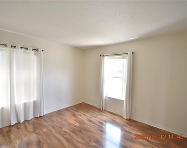10924 Subtle Trail Drive - Photo Thumbnail 54