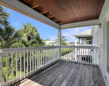 4995 Cobia Drive Se - Photo Thumbnail 9