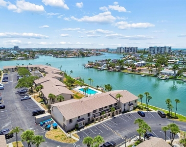 505 Plaza Seville Court - Photo Thumbnail 26