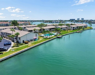 505 Plaza Seville Court - Photo Thumbnail 28