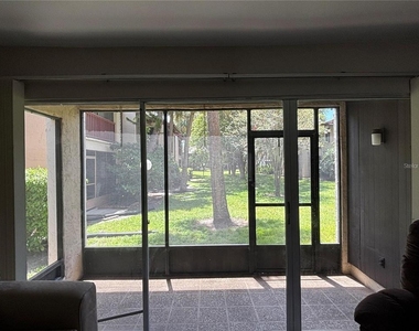 3814 N Lake Drive - Photo Thumbnail 5