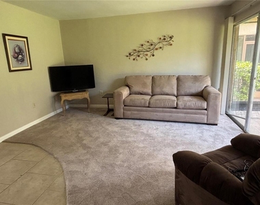 3814 N Lake Drive - Photo Thumbnail 2
