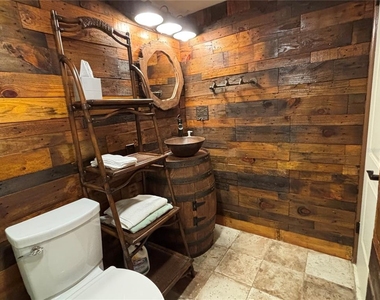 2020 World Parkway Boulevard - Photo Thumbnail 14
