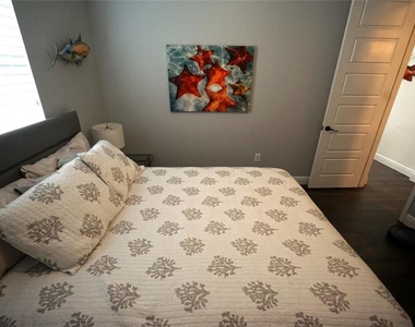 2314 W Saint Sophia Street - Photo Thumbnail 19