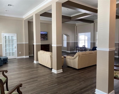 18001 Richmond Place Drive - Photo Thumbnail 37