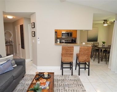 8752 Mallard Reserve Drive - Photo Thumbnail 6
