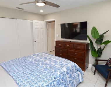 8752 Mallard Reserve Drive - Photo Thumbnail 34