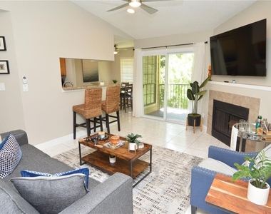 8752 Mallard Reserve Drive - Photo Thumbnail 15