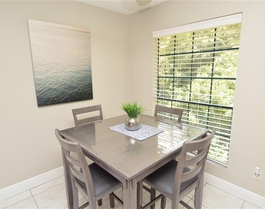 8752 Mallard Reserve Drive - Photo Thumbnail 12