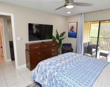 8752 Mallard Reserve Drive - Photo Thumbnail 40
