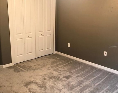 8541 Brushleaf Way - Photo Thumbnail 13
