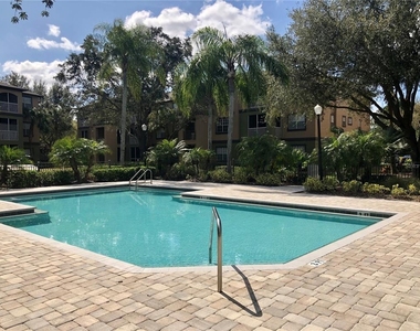 8541 Brushleaf Way - Photo Thumbnail 32