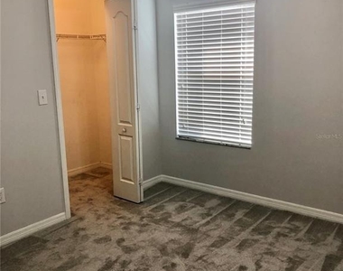 8541 Brushleaf Way - Photo Thumbnail 9