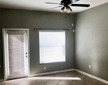 8541 Brushleaf Way - Photo Thumbnail 15