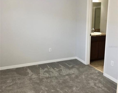 8541 Brushleaf Way - Photo Thumbnail 8
