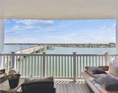 500 Treasure Island Causeway - Photo Thumbnail 60