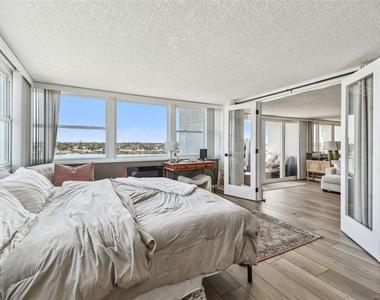 500 Treasure Island Causeway - Photo Thumbnail 42
