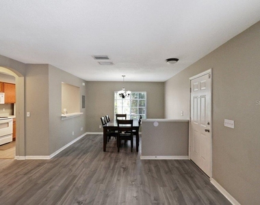 7127 Waterside Drive - Photo Thumbnail 11
