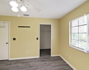 7127 Waterside Drive - Photo Thumbnail 43