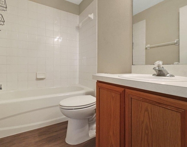 7127 Waterside Drive - Photo Thumbnail 26