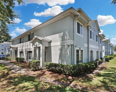 7127 Waterside Drive - Photo Thumbnail 5