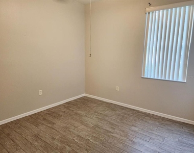 107 Slipper Key Road - Photo Thumbnail 17