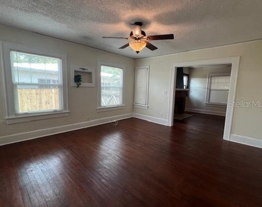 4748 7th Avenue N - Photo Thumbnail 5