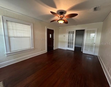 4748 7th Avenue N - Photo Thumbnail 6