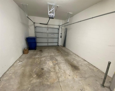 12013 Greengate Drive - Photo Thumbnail 24