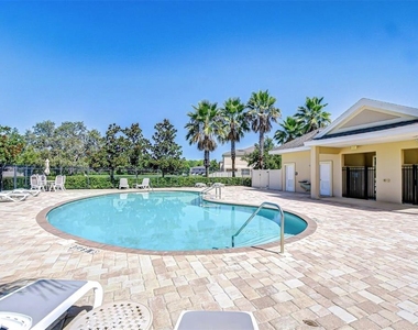 12013 Greengate Drive - Photo Thumbnail 27