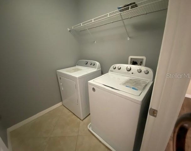 12013 Greengate Drive - Photo Thumbnail 13