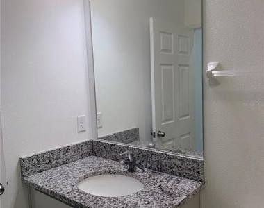 2952 Marine Grass Drive - Photo Thumbnail 37