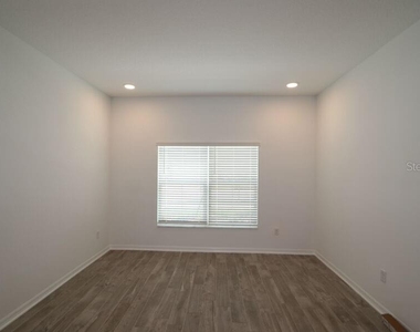 2952 Marine Grass Drive - Photo Thumbnail 8